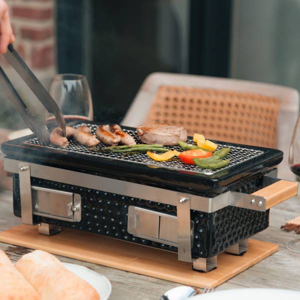 Nouveautés 2024 barbecue de table au Bouscat complète la gamme Kamado OUTR